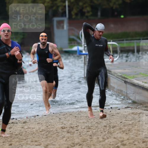 13.09.2026 - Stadtparktriathlon Mo-Foto http://msf.ph/oto/10258325 13.09.2026 11:52:36 Schwimmen 958, 964, 999, 1009, 1037, 1049 meine-sportfotos.de