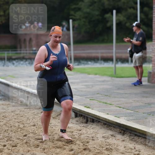 13.09.2026 - Stadtparktriathlon Mo-Foto http://msf.ph/oto/10258333 13.09.2026 11:12:41 Schwimmen 713, 789, 793, 799 meine-sportfotos.de