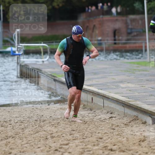 13.09.2026 - Stadtparktriathlon Mo-Foto http://msf.ph/oto/10258367 13.09.2026 11:52:48 Schwimmen 1028 meine-sportfotos.de