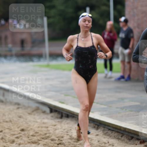 13.09.2026 - Stadtparktriathlon Mo-Foto http://msf.ph/oto/10258368 13.09.2026 11:12:46 Schwimmen 710, 713, 716, 721, 730, 780, 789, 793, 799 meine-sportfotos.de