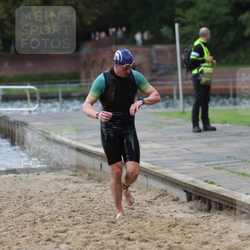 13.09.2026 - Stadtparktriathlon Mo-Foto http://msf.ph/oto/10258375 13.09.2026 11:52:49 Schwimmen 1028, 1063 meine-sportfotos.de