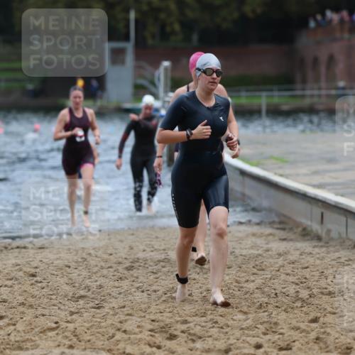 13.09.2026 - Stadtparktriathlon Mo-Foto http://msf.ph/oto/10258398 13.09.2026 11:12:51 Schwimmen 710, 713, 716, 721, 730, 780, 801 meine-sportfotos.de