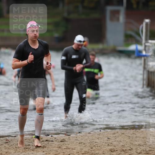 13.09.2026 - Stadtparktriathlon Mo-Foto http://msf.ph/oto/10258410 13.09.2026 11:53:11 Schwimmen 955, 970, 974, 998, 1040 meine-sportfotos.de