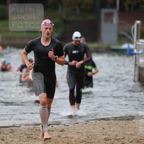 13.09.2026 - Stadtparktriathlon Mo-Foto http://msf.ph/oto/10258411 13.09.2026 11:53:12 Schwimmen 955, 970, 974, 998, 1040 meine-sportfotos.de