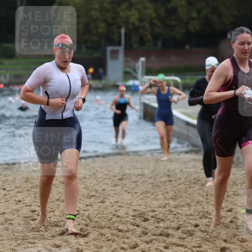 13.09.2026 - Stadtparktriathlon Mo-Foto http://msf.ph/oto/10258433 13.09.2026 11:12:56 Schwimmen 710, 713, 716, 721, 730, 780, 801 meine-sportfotos.de