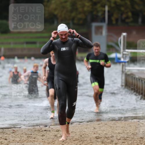 13.09.2026 - Stadtparktriathlon Mo-Foto http://msf.ph/oto/10258434 13.09.2026 11:53:16 Schwimmen 955, 970, 974, 980, 998, 1040 meine-sportfotos.de