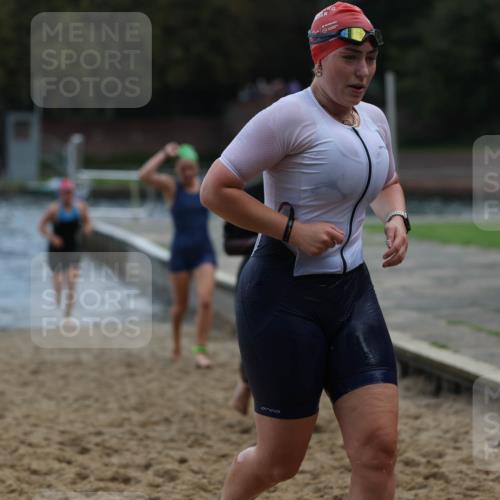 13.09.2026 - Stadtparktriathlon Mo-Foto http://msf.ph/oto/10258442 13.09.2026 11:12:58 Schwimmen 710, 716, 721, 730, 780, 801 meine-sportfotos.de