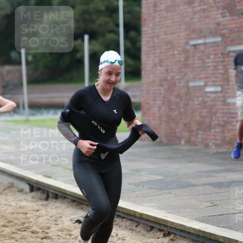 13.09.2026 - Stadtparktriathlon Mo-Foto http://msf.ph/oto/10258453 13.09.2026 11:12:59 Schwimmen 710, 716, 721, 730, 780, 801 meine-sportfotos.de