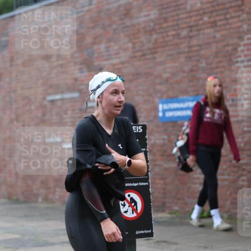 13.09.2026 - Stadtparktriathlon Mo-Foto http://msf.ph/oto/10258459 13.09.2026 11:13:00 Schwimmen 710, 716, 721, 730, 780, 801 meine-sportfotos.de