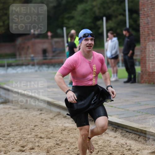 13.09.2026 - Stadtparktriathlon Mo-Foto http://msf.ph/oto/10258487 13.09.2026 11:53:28 Schwimmen 951, 974, 980, 998, 1035, 1050, 1055, 1057, 1066, 1067 meine-sportfotos.de