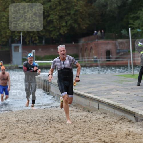 13.09.2026 - Stadtparktriathlon Mo-Foto http://msf.ph/oto/10258524 13.09.2026 11:53:35 Schwimmen 951, 1007, 1026, 1035, 1050, 1051, 1054, 1055, 1057, 1062, 1066, 1067 meine-sportfotos.de