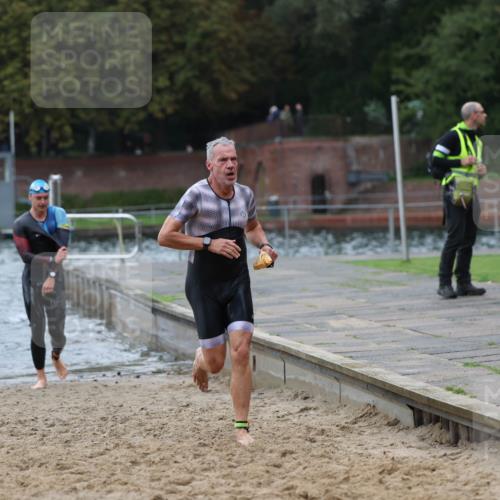13.09.2026 - Stadtparktriathlon Mo-Foto http://msf.ph/oto/10258525 13.09.2026 11:53:35 Schwimmen 951, 1007, 1026, 1035, 1050, 1051, 1054, 1055, 1057, 1062, 1066, 1067 meine-sportfotos.de