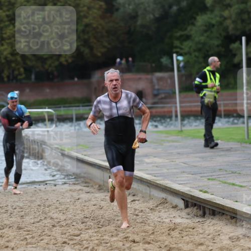 13.09.2026 - Stadtparktriathlon Mo-Foto http://msf.ph/oto/10258529 13.09.2026 11:53:36 Schwimmen 951, 1007, 1026, 1035, 1050, 1051, 1054, 1055, 1062, 1066, 1067 meine-sportfotos.de