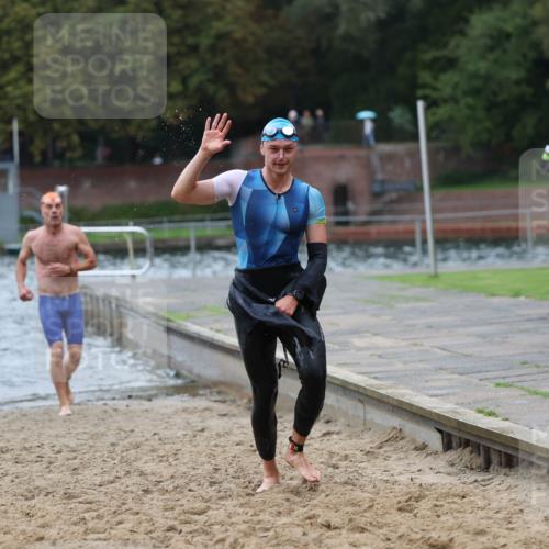 13.09.2026 - Stadtparktriathlon Mo-Foto http://msf.ph/oto/10258544 13.09.2026 11:53:38 Schwimmen 951, 1007, 1026, 1035, 1050, 1051, 1054, 1062, 1066, 1067 meine-sportfotos.de