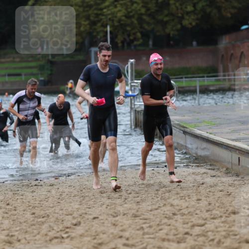 13.09.2026 - Stadtparktriathlon Mo-Foto http://msf.ph/oto/10258571 13.09.2026 11:53:44 Schwimmen 957, 986, 1007, 1024, 1026, 1050, 1051, 1054, 1062 meine-sportfotos.de