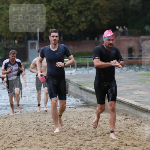 13.09.2026 - Stadtparktriathlon Mo-Foto http://msf.ph/oto/10258578 13.09.2026 11:53:45 Schwimmen 957, 986, 1007, 1024, 1026, 1050, 1051, 1054, 1062 meine-sportfotos.de