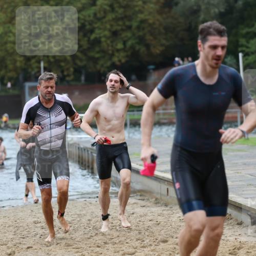 13.09.2026 - Stadtparktriathlon Mo-Foto http://msf.ph/oto/10258584 13.09.2026 11:53:48 Schwimmen 957, 986, 1007, 1024, 1026, 1051, 1054, 1062 meine-sportfotos.de
