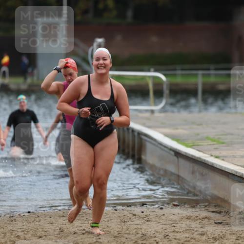 13.09.2026 - Stadtparktriathlon Mo-Foto http://msf.ph/oto/10258588 13.09.2026 11:13:30 Schwimmen 724, 741, 747, 750, 757, 805, 812, 822, 826 meine-sportfotos.de