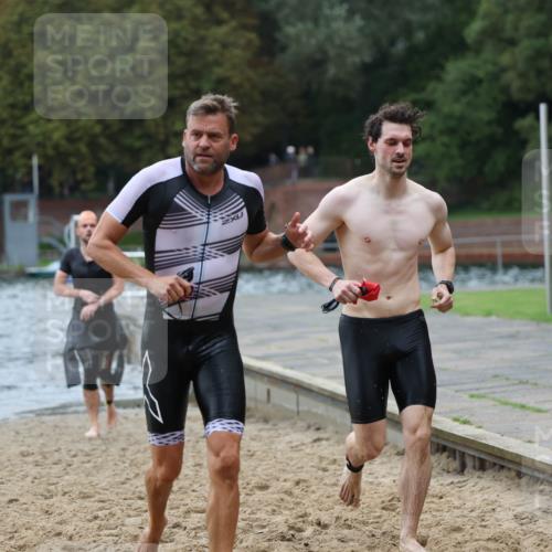 13.09.2026 - Stadtparktriathlon Mo-Foto http://msf.ph/oto/10258595 13.09.2026 11:53:49 Schwimmen 957, 986, 995, 1007, 1024, 1026, 1051, 1054 meine-sportfotos.de