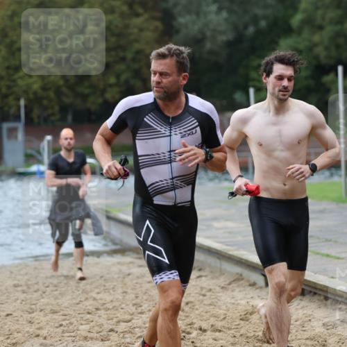 13.09.2026 - Stadtparktriathlon Mo-Foto http://msf.ph/oto/10258597 13.09.2026 11:53:50 Schwimmen 957, 986, 995, 1007, 1024, 1026, 1051, 1054 meine-sportfotos.de