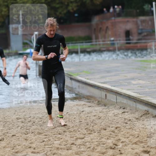 13.09.2026 - Stadtparktriathlon Mo-Foto http://msf.ph/oto/10258615 13.09.2026 11:53:53 Schwimmen 957, 986, 995, 1007, 1024, 1045, 1054 meine-sportfotos.de