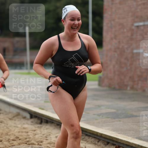 13.09.2026 - Stadtparktriathlon Mo-Foto http://msf.ph/oto/10258624 13.09.2026 11:13:34 Schwimmen 724, 737, 740, 741, 747, 750, 757, 805, 812, 822, 825, 826 meine-sportfotos.de