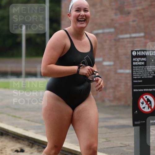 13.09.2026 - Stadtparktriathlon Mo-Foto http://msf.ph/oto/10258626 13.09.2026 11:13:34 Schwimmen 724, 737, 740, 741, 747, 750, 757, 805, 812, 822, 825, 826 meine-sportfotos.de