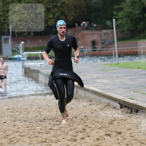 13.09.2026 - Stadtparktriathlon Mo-Foto http://msf.ph/oto/10258633 13.09.2026 11:53:57 Schwimmen 957, 961, 986, 995, 1024, 1045 meine-sportfotos.de