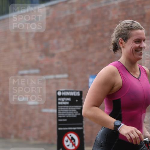 13.09.2026 - Stadtparktriathlon Mo-Foto http://msf.ph/oto/10258639 13.09.2026 11:13:36 Schwimmen 724, 728, 737, 740, 741, 747, 750, 757, 805, 812, 822, 825, 826 meine-sportfotos.de