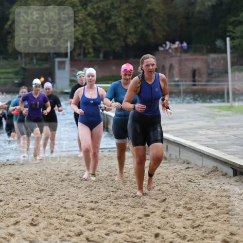 13.09.2026 - Stadtparktriathlon Mo-Foto http://msf.ph/oto/10258670 13.09.2026 11:13:41 Schwimmen 728, 737, 740, 741, 748, 750, 751, 757, 767, 805, 812, 822, 825, 826, 828 meine-sportfotos.de