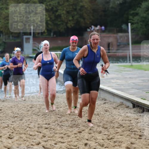 13.09.2026 - Stadtparktriathlon Mo-Foto http://msf.ph/oto/10258673 13.09.2026 11:13:41 Schwimmen 728, 737, 740, 741, 748, 750, 751, 757, 767, 805, 812, 822, 825, 826, 828 meine-sportfotos.de