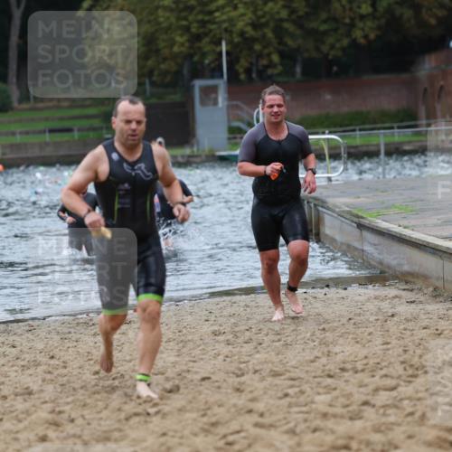 13.09.2026 - Stadtparktriathlon Mo-Foto http://msf.ph/oto/10258677 13.09.2026 11:54:05 Schwimmen 960, 961, 995, 1011, 1045, 1061 meine-sportfotos.de
