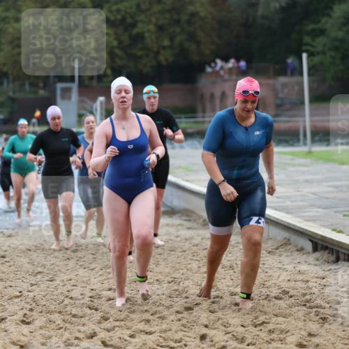 13.09.2026 - Stadtparktriathlon Mo-Foto http://msf.ph/oto/10258686 13.09.2026 11:13:42 Schwimmen 728, 737, 740, 741, 748, 751, 757, 767, 805, 812, 822, 825, 826, 828 meine-sportfotos.de