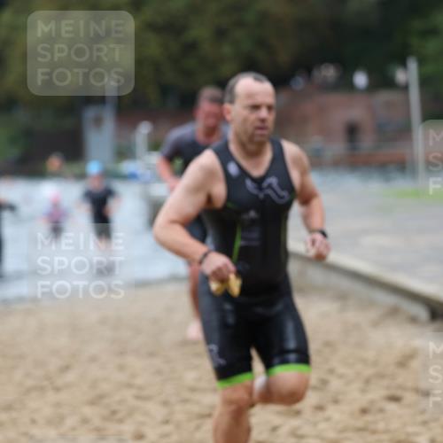 13.09.2026 - Stadtparktriathlon Mo-Foto http://msf.ph/oto/10258689 13.09.2026 11:54:07 Schwimmen 960, 961, 975, 995, 1005, 1011, 1045, 1061 meine-sportfotos.de