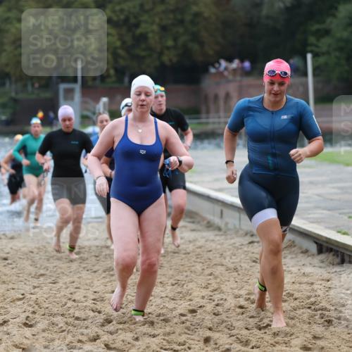 13.09.2026 - Stadtparktriathlon Mo-Foto http://msf.ph/oto/10258690 13.09.2026 11:13:43 Schwimmen 728, 737, 740, 741, 745, 748, 751, 757, 767, 805, 822, 825, 826, 828 meine-sportfotos.de