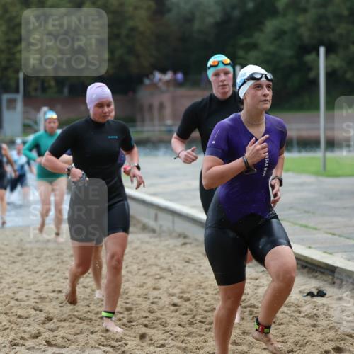 13.09.2026 - Stadtparktriathlon Mo-Foto http://msf.ph/oto/10258702 13.09.2026 11:13:45 Schwimmen 728, 737, 740, 741, 745, 748, 751, 757, 767, 805, 822, 825, 828 meine-sportfotos.de