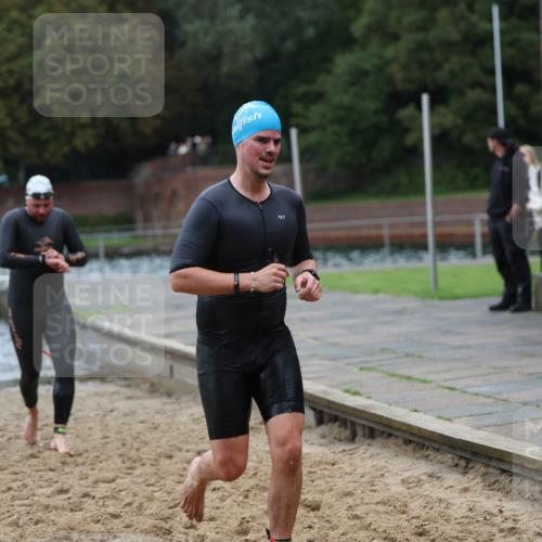 13.09.2026 - Stadtparktriathlon Mo-Foto http://msf.ph/oto/10258715 13.09.2026 11:54:14 Schwimmen 960, 961, 975, 1005, 1011, 1061 meine-sportfotos.de