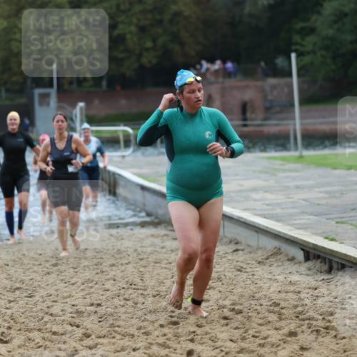 13.09.2026 - Stadtparktriathlon Mo-Foto http://msf.ph/oto/10258720 13.09.2026 11:13:48 Schwimmen 728, 737, 740, 741, 745, 748, 751, 757, 767, 805, 825, 828 meine-sportfotos.de