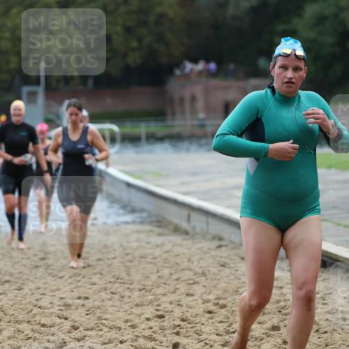 13.09.2026 - Stadtparktriathlon Mo-Foto http://msf.ph/oto/10258728 13.09.2026 11:13:49 Schwimmen 728, 737, 740, 745, 748, 751, 767, 825, 828 meine-sportfotos.de