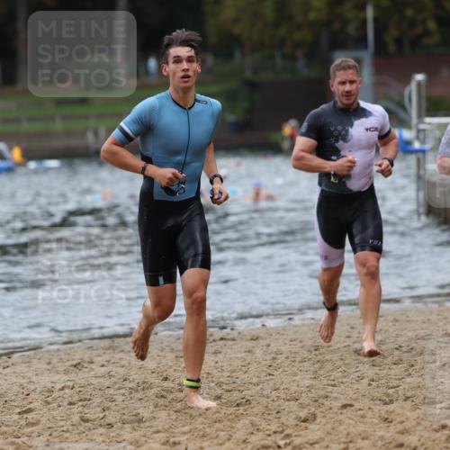 13.09.2026 - Stadtparktriathlon Mo-Foto http://msf.ph/oto/10258731 13.09.2026 11:54:17 Schwimmen 960, 975, 1005, 1011, 1061 meine-sportfotos.de