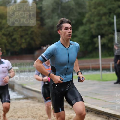 13.09.2026 - Stadtparktriathlon Mo-Foto http://msf.ph/oto/10258746 13.09.2026 11:54:19 Schwimmen 960, 975, 1005, 1061 meine-sportfotos.de