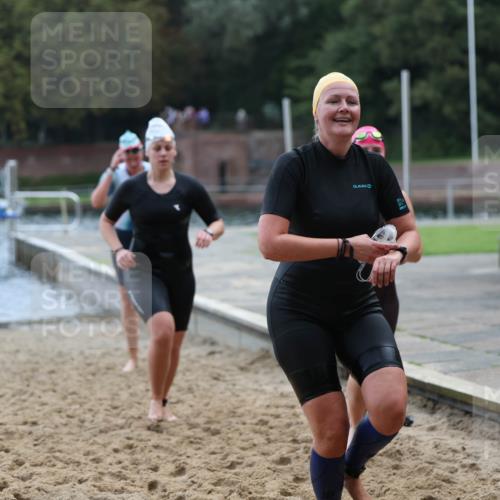 13.09.2026 - Stadtparktriathlon Mo-Foto http://msf.ph/oto/10258759 13.09.2026 11:13:54 Schwimmen 745, 748, 751, 767, 828 meine-sportfotos.de