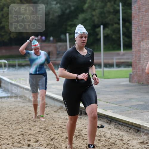13.09.2026 - Stadtparktriathlon Mo-Foto http://msf.ph/oto/10258764 13.09.2026 11:13:55 Schwimmen 745, 748, 751, 767, 828 meine-sportfotos.de