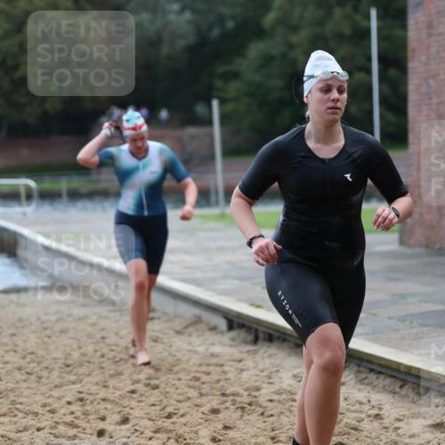 13.09.2026 - Stadtparktriathlon Mo-Foto http://msf.ph/oto/10258767 13.09.2026 11:13:55 Schwimmen 745, 748, 751, 767, 828 meine-sportfotos.de