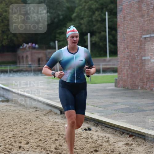 13.09.2026 - Stadtparktriathlon Mo-Foto http://msf.ph/oto/10258774 13.09.2026 11:13:57 Schwimmen 745, 748, 751, 767 meine-sportfotos.de