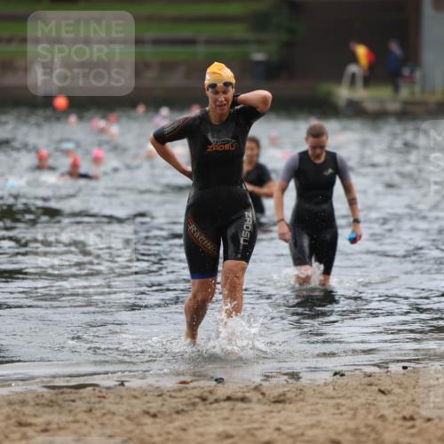 13.09.2026 - Stadtparktriathlon Mo-Foto http://msf.ph/oto/10258794 13.09.2026 11:14:22 Schwimmen 787, 815 meine-sportfotos.de