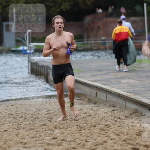 13.09.2026 - Stadtparktriathlon Mo-Foto http://msf.ph/oto/10258798 13.09.2026 11:54:38 Schwimmen 983, 1000, 1006, 1016, 1021, 1068 meine-sportfotos.de