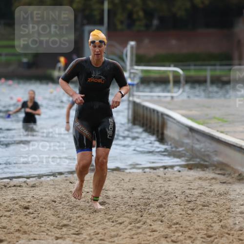 13.09.2026 - Stadtparktriathlon Mo-Foto http://msf.ph/oto/10258812 13.09.2026 11:14:26 Schwimmen 787, 815, 824 meine-sportfotos.de