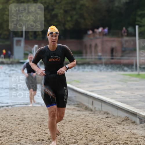 13.09.2026 - Stadtparktriathlon Mo-Foto http://msf.ph/oto/10258823 13.09.2026 11:14:27 Schwimmen 787, 815, 824 meine-sportfotos.de