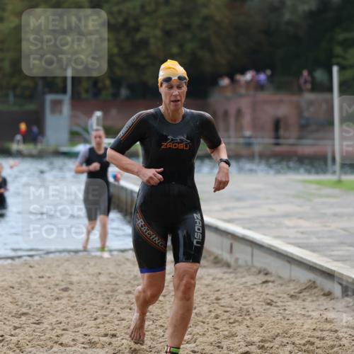 13.09.2026 - Stadtparktriathlon Mo-Foto http://msf.ph/oto/10258826 13.09.2026 11:14:27 Schwimmen 787, 815, 824 meine-sportfotos.de